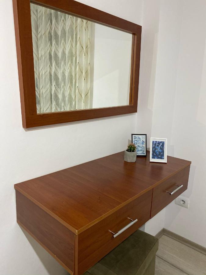 Apartament Beach House Gjiri I Lalzit *